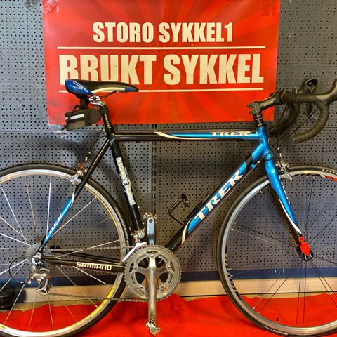 Sendes! Kvalitet Trek landeveiesykkel med 105 shimano girM ramme