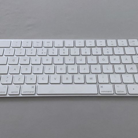 Apple magic keyboard