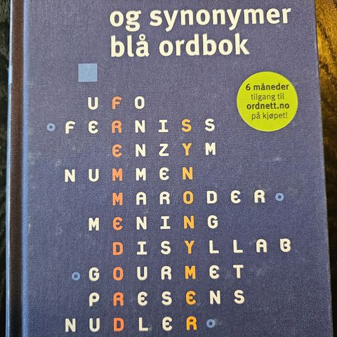 Fremmedord og synonymer blå ordbok