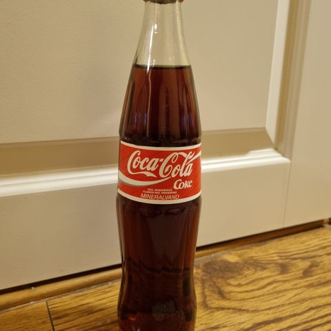 Coca-Cola glassflaske fra Danmark 1988