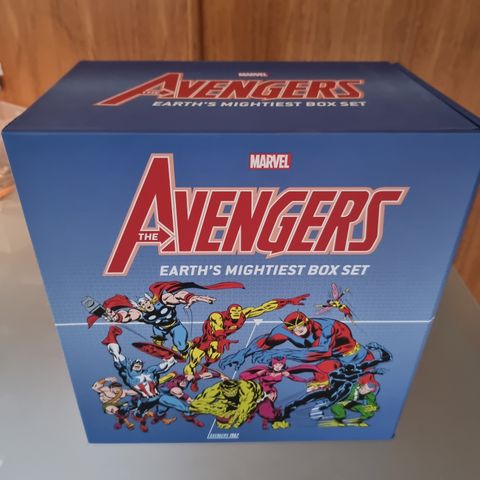 Marvel Avengers Earth's Mightiest Box Set