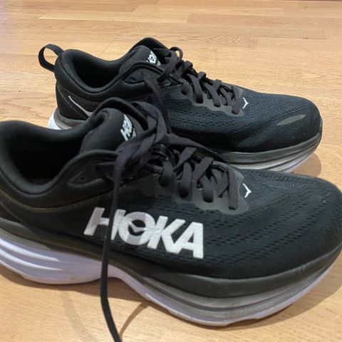 Hoka Bondi 8 str. 40