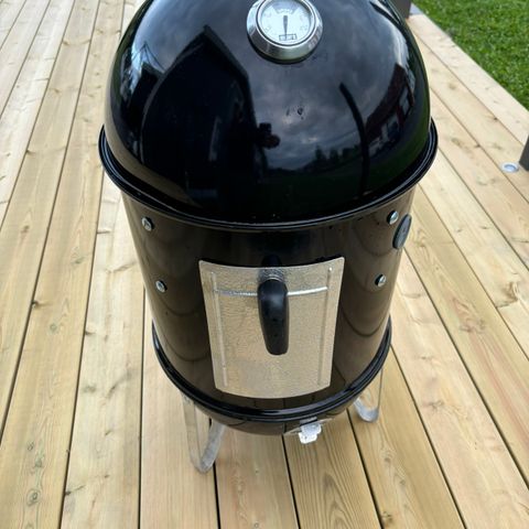 Weber smokey mountain 37