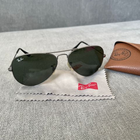 Ray-Ban