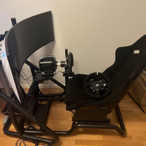 Fanatec DD Pro Racing sim