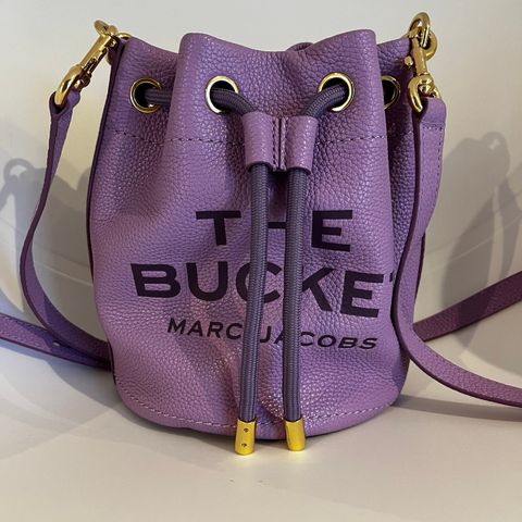 Marc Jacobs «the bucket»