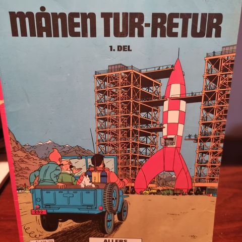 Tintin Album - Tintins opplevelser Månen Tur - Retur 1. Del