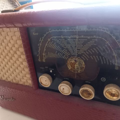 Gammel radio