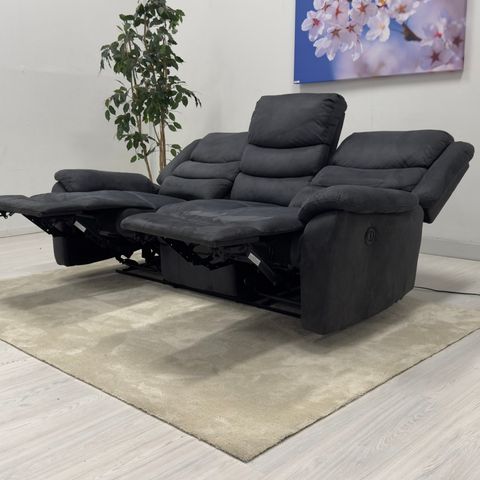 Winfield 3-seter recliner | 3 måneder gammel | NYRENSET + GRATIS FRAKT