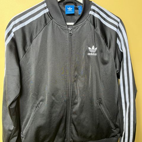 Adidas jakke