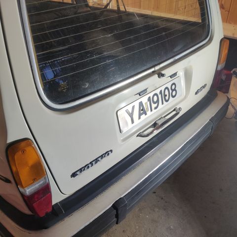 Volvo 245 deler