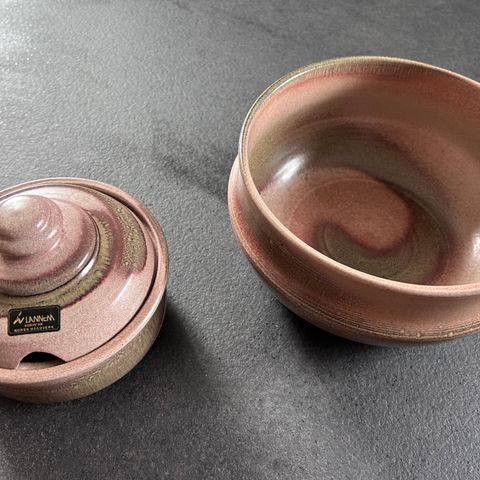 Lannem keramikk