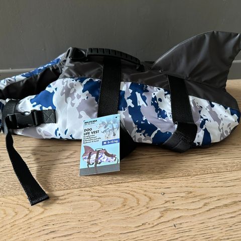 Ubrukt flytevest til hund 5-15kg