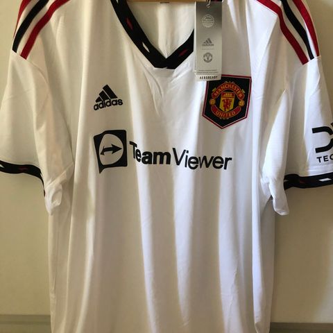 Manchester United - BNWT original 2022/23 fotballdrakt str XXL.