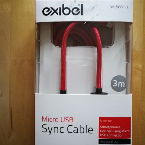 Micro USB Sync Cable (3 m).