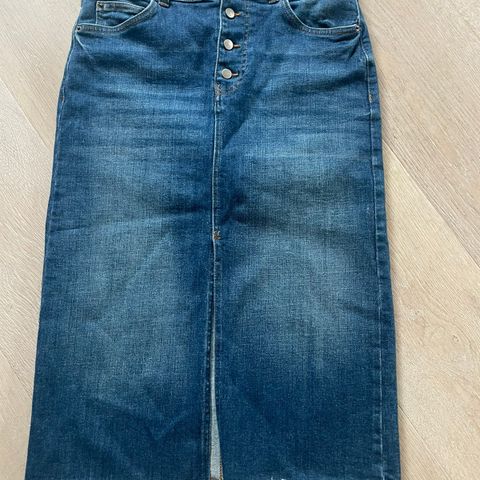 Five unit jeans skjørt fra Fine Ting strl M