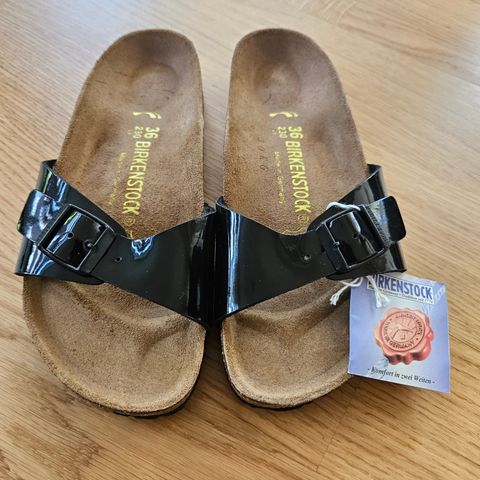 Helt NYE og ubrukte BIRKENSTOCK MADRID sandaler, str 36 (passer normal str. 37)