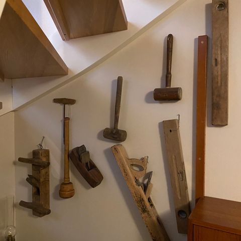 Diverse gammelt  håndtverk-verktøy