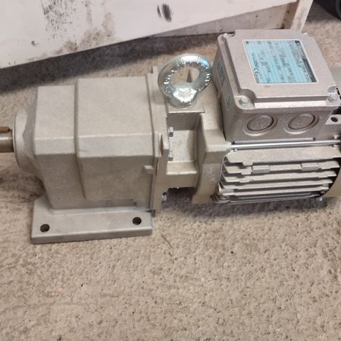 Bauer motor 230/400v 1.1 kw