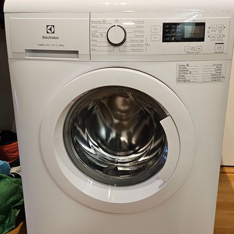 Electrolux vaskemaskin som ny med garanti og reklamasjon