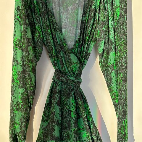 Grønn kjole fra Rotate