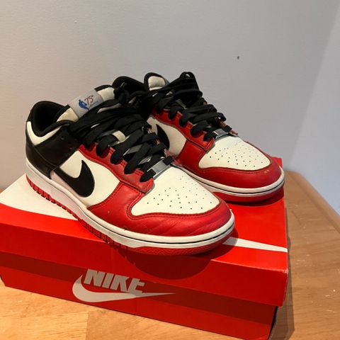 Nike dunk Low 75 anneversery Chicago bulls