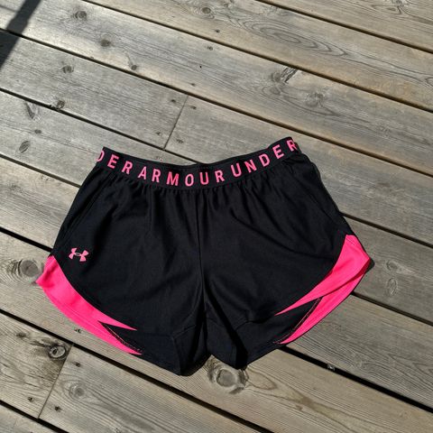 Under armour shorts M