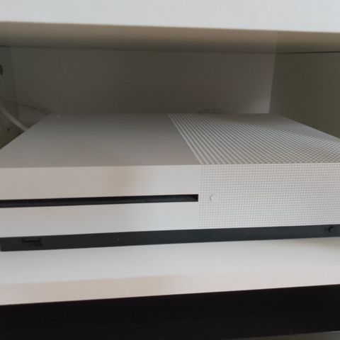 Xbox one s