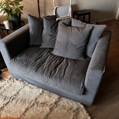 3 seter og loveseat fra Decotique