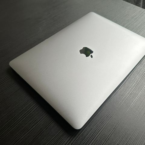 Macbook Pro 13", M1, 2020