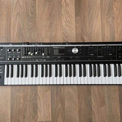 Roland V-Combo VR-09