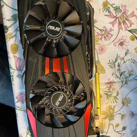 GeForce GTX780 Asus DirectCU II