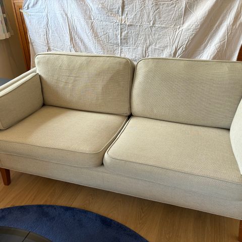 LK Hjelle Windsor 2-seter sofa selges - Ny pris!