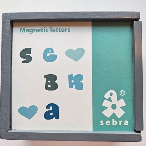 Sebra magnetbokstaver/-alfabet