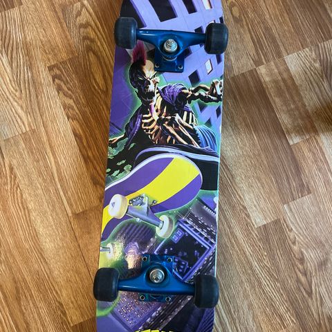 Extreme zombies skateboard