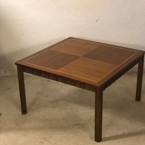 Nydelig retro bord fra Ganddal møbelfabrikk