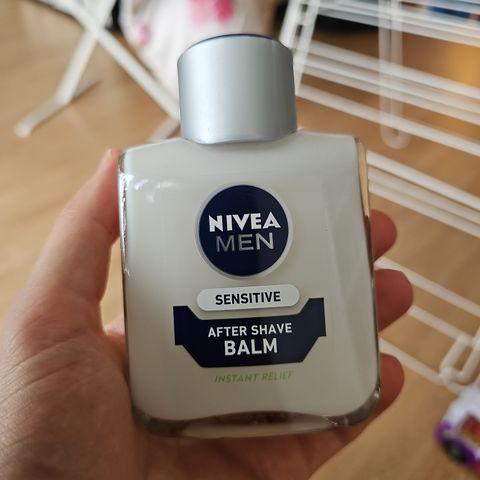 Uåpnet Nivea men sensitive after shave balm 100ml