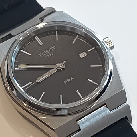 Tissot PRX quartz svart...som ny