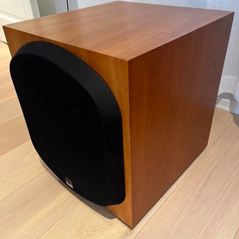 B&W ASW750 subwoofer