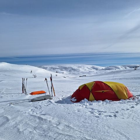 Helsport Svalbard High 3 Camp selges!