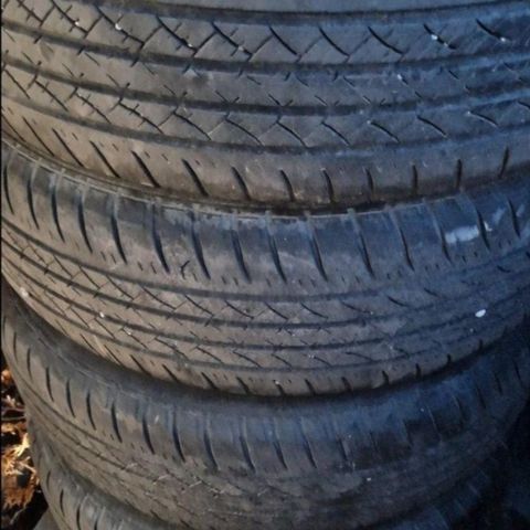 215/70R16 C sommerdekk