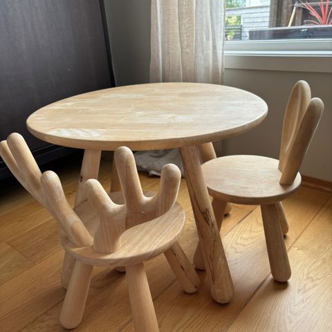 Minitude Nordic bord og stoler