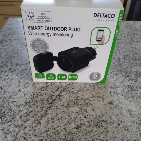 Deltaco smart plugg / Uteplugg