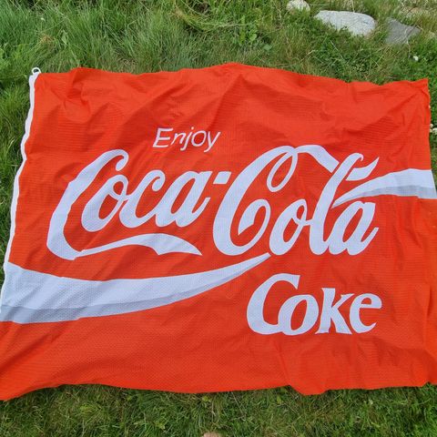 Stort Coca-Cola flagg