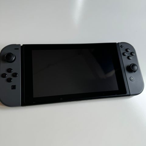 Nintendo Switch 2016 modell