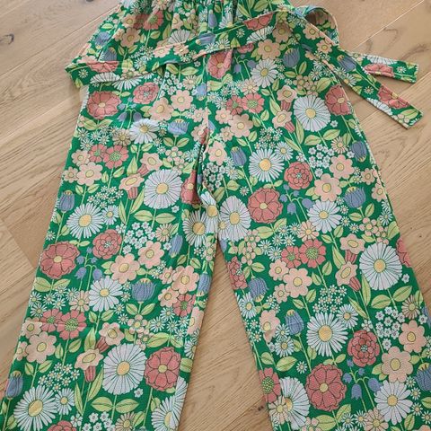 Ubrukt Jumpsuit fra Monki