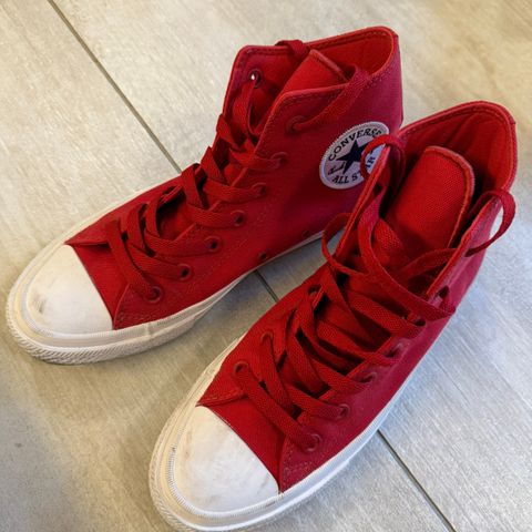 Converse-sko i rød str 38