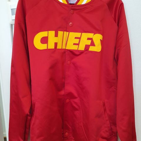 Kansas City cheifs jakke fra Mitchell & Ness