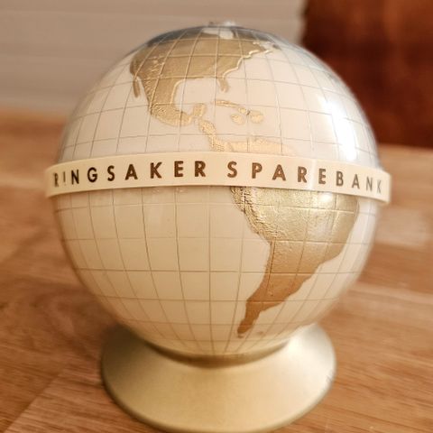 Sparebøsse fra Ringsaker sparebank