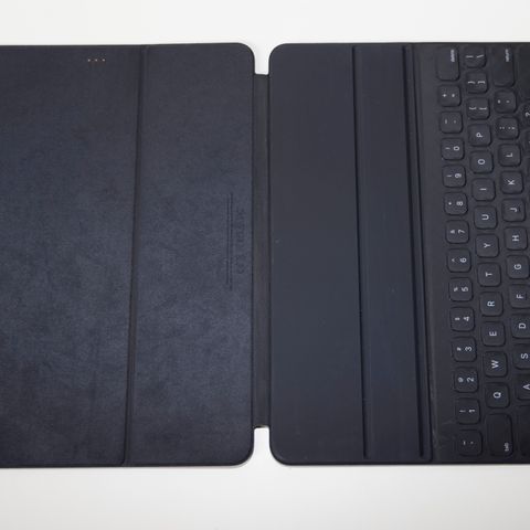 Apple Smart Keyboard iPad Pro 12.9"(4,5,6th Gen) Engelsk tastatur, Nypris:2790kr